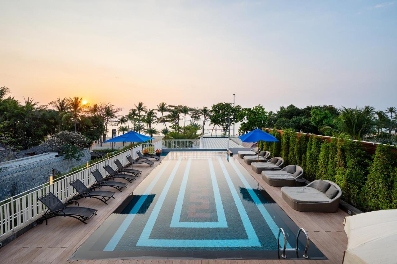 Mera Mare Pattaya Beach And Resort Exterior foto